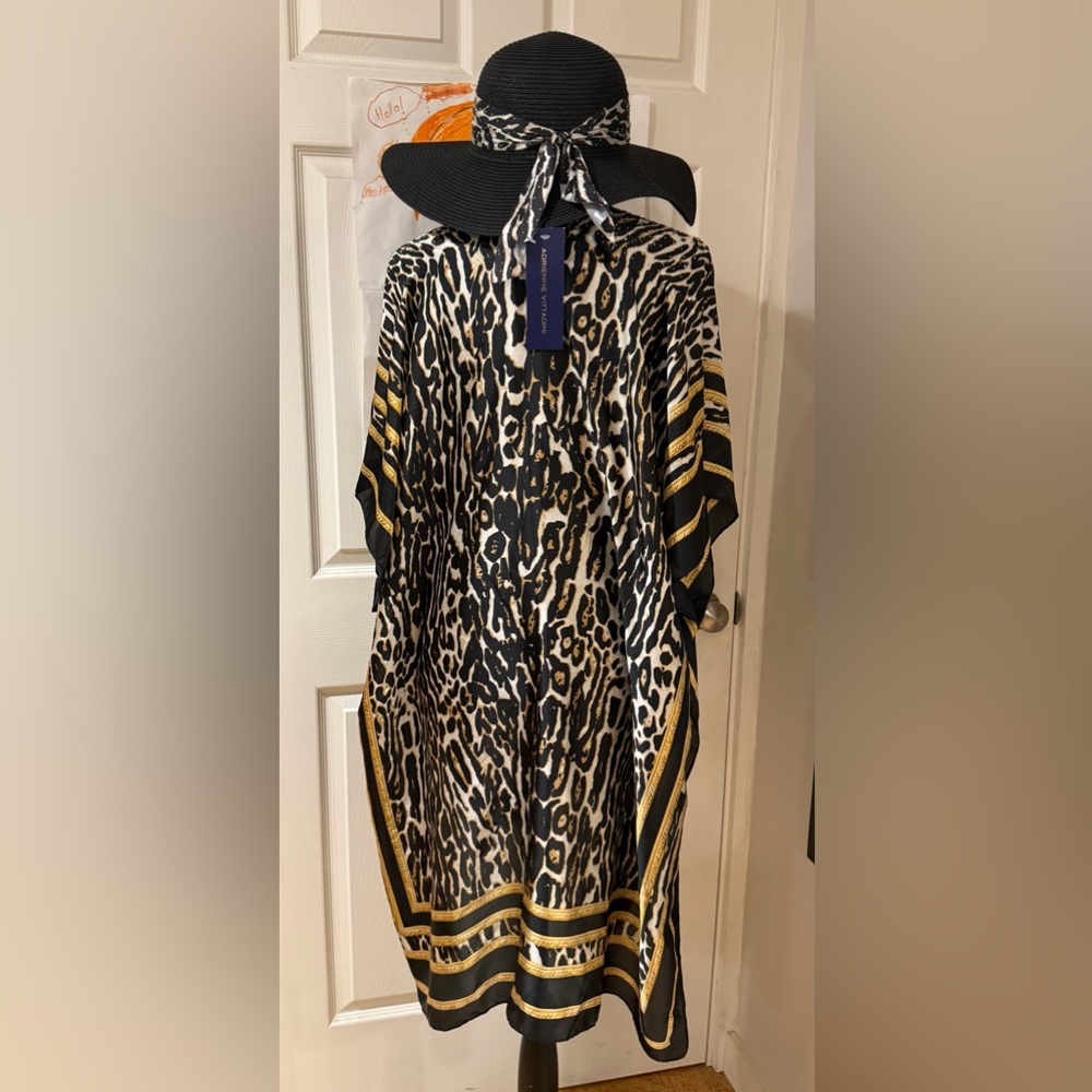 New Adrienne Vittardini Resortwear Kimono and Hat Set - Picture 7 of 16